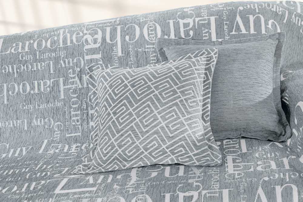 Ριχτάρι Τριθεσίου Guy Laroche Stamp 180X300 Silver