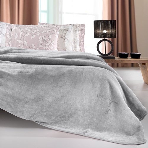 Κουβέρτα Βελουτέ Yπέρδιπλη Guy Laroche 220X240 Logo Silver