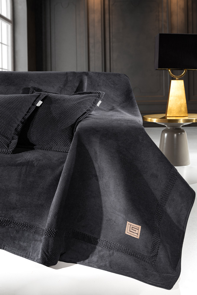 Ριχτάρι Tριθέσιου Guy Laroche Rubicon Black 180x300