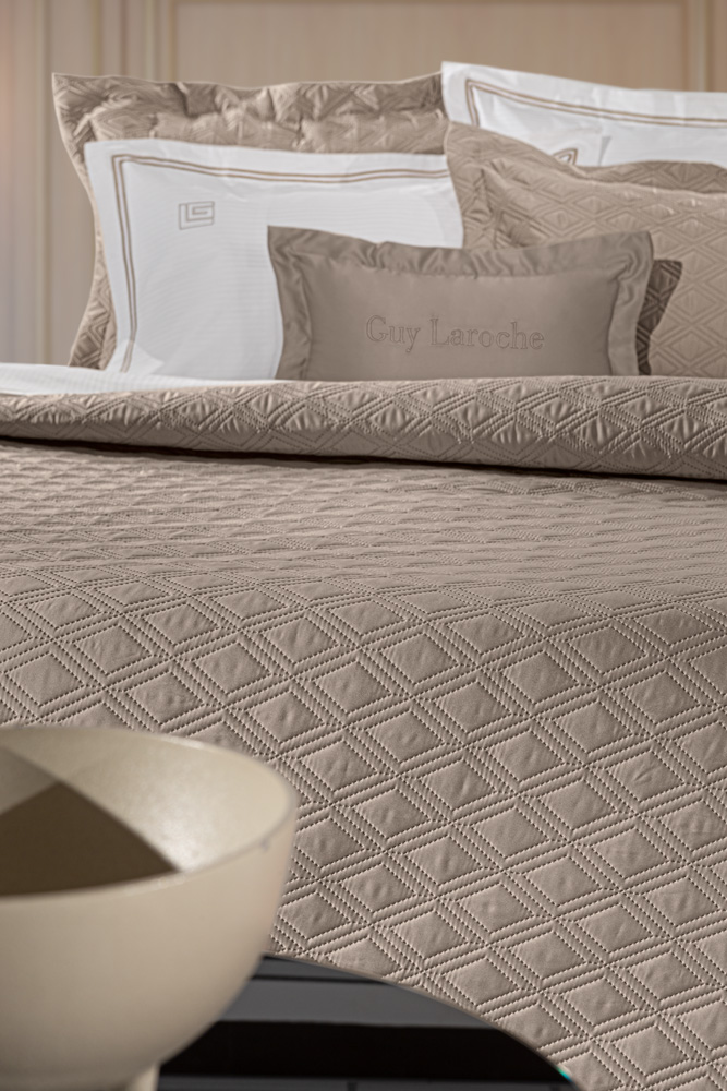 Κουβερλί Υπέρδιπλο Guy Laroche Honour (Σετ) 240x250 Taupe