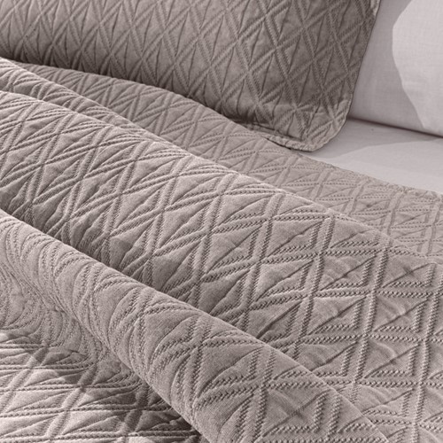 Κουβερτόριο Υπέρδιπλο Guy Laroche Oasis Wenge 245X260