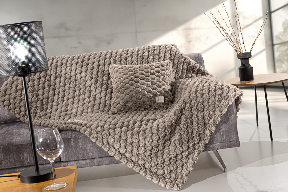 Ριχτάρι Πολυθρόνας Guy Laroche Elixir Taupe 120X160 + Μαξιλάρι 42X42
