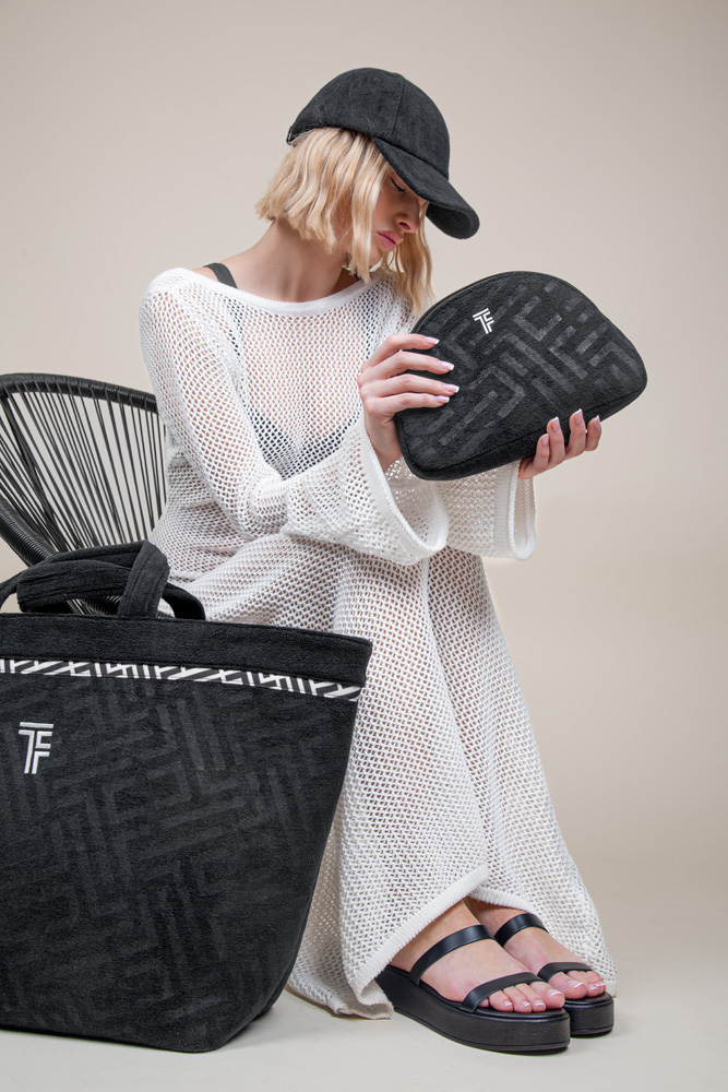 Νεσεσέρ Feel & Touch Icon Black 26X17