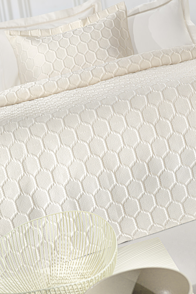 Κουβερλί King Size Guy Laroche (Σετ) Hive 250x240 Ecru