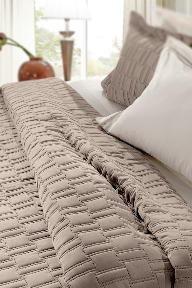 Κουβερλί Υπέρδιπλο Guy Laroche Brick (Σετ) 240x250 Taupe