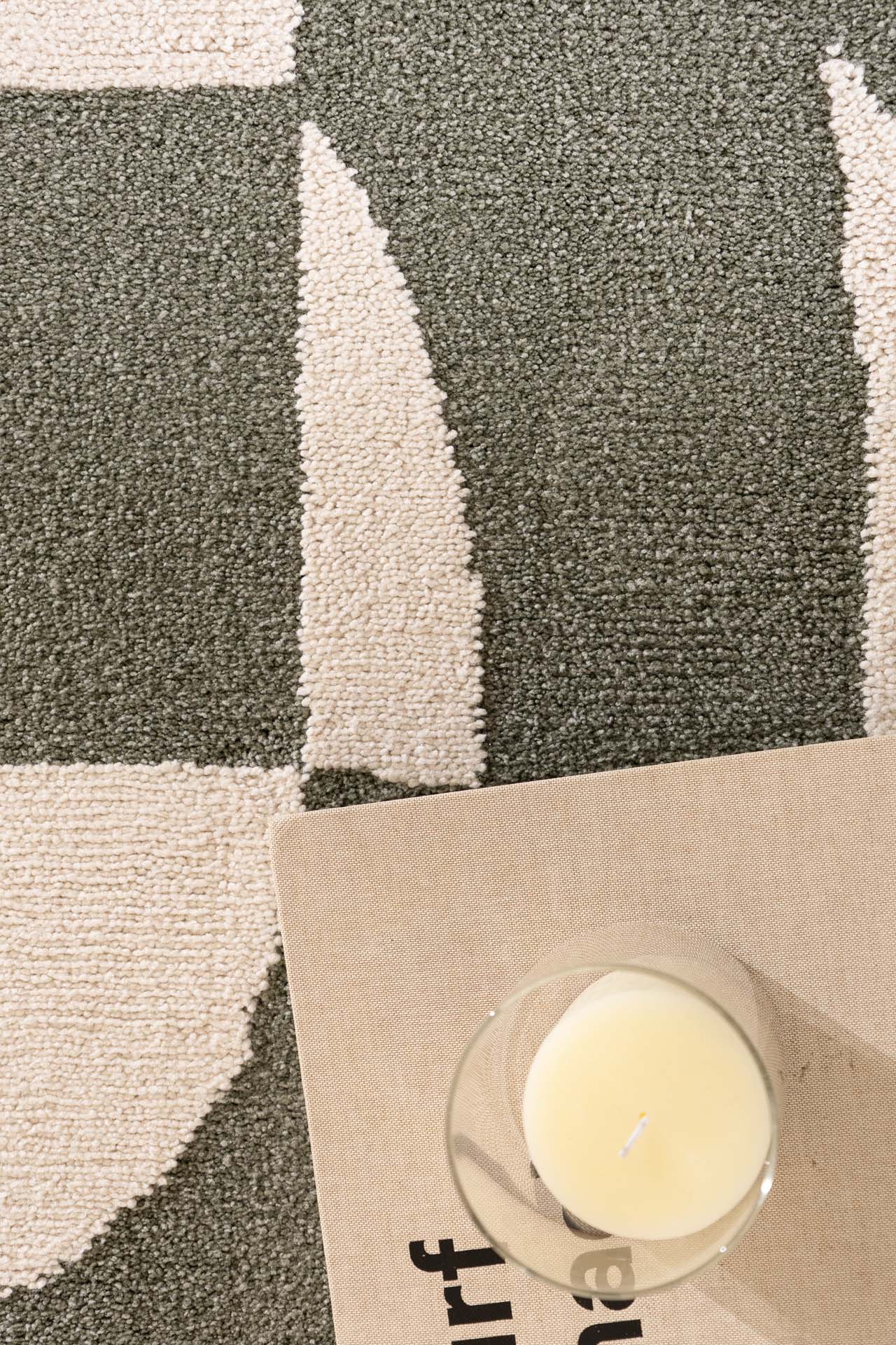 Χαλί Century 486A GREEN Royal Carpet - 133 x 190 cm