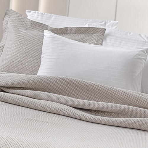 Κουβέρτα Υπέρδιπλη Guy Laroche Slalom Linen 245X260