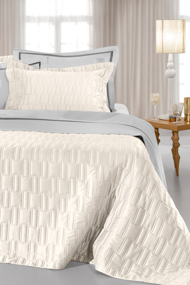 Κουβερλί Υπέρδιπλο Guy Laroche (Σετ) Brick 240x250 Ivory