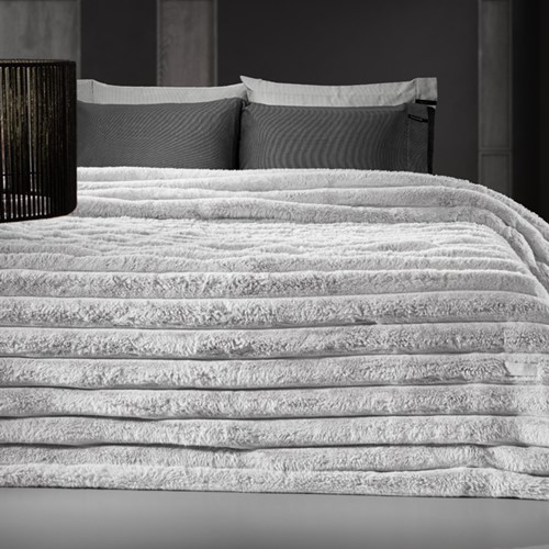 Κουβέρτα Υπέρδιπλη Guy Laroche 260X240 St.Moritz Silver